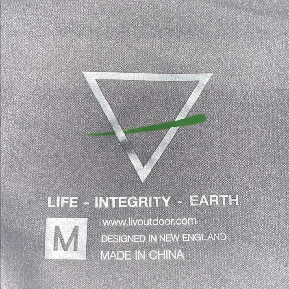 LIV OUTDOOR Kora Crew Base Layer LS Top - M NWT